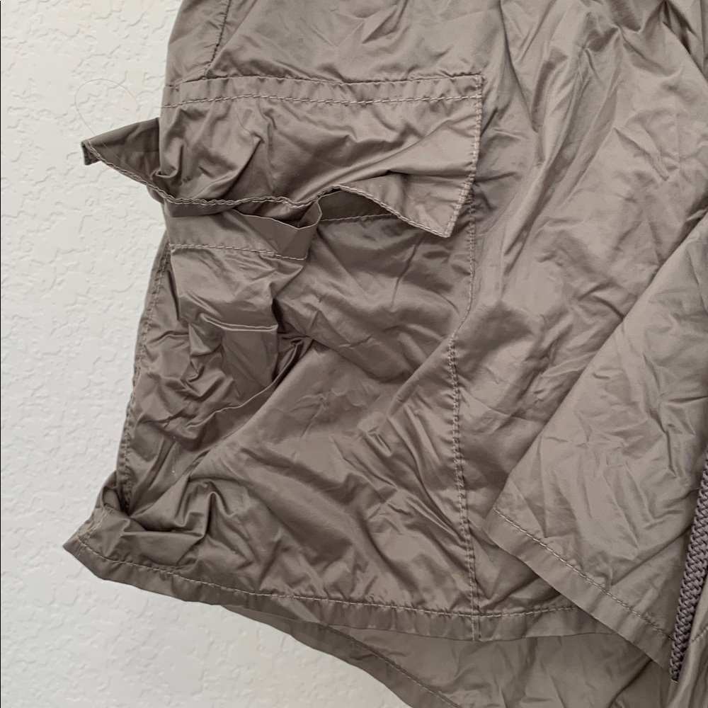 Aerie Offline Gray Cargo Nylon Shorts - Picture 2 of 10